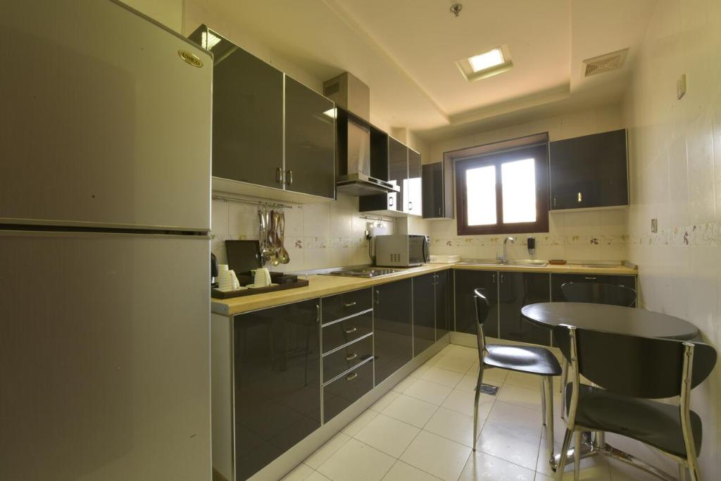Bram Hotel & Suites