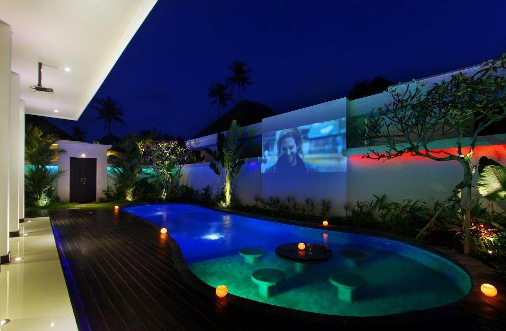 Kayu Beach Villa