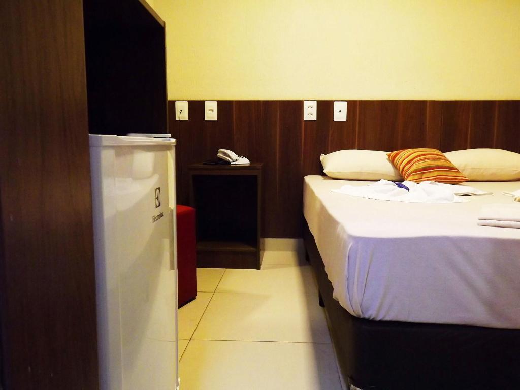 Downtown Santana Hotel