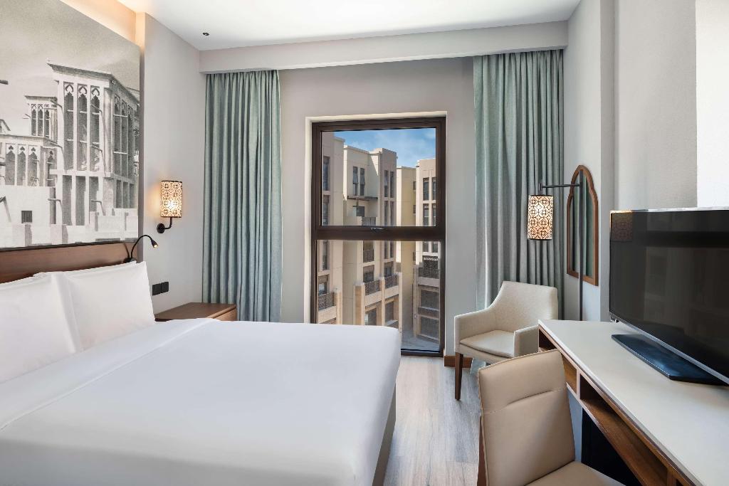 hotel-thumb