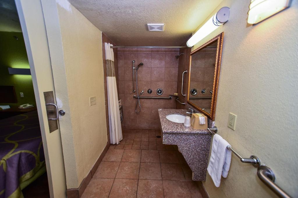 Masters Inn Tucker