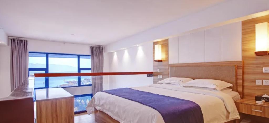 Erhai Bay Holiday Hotel