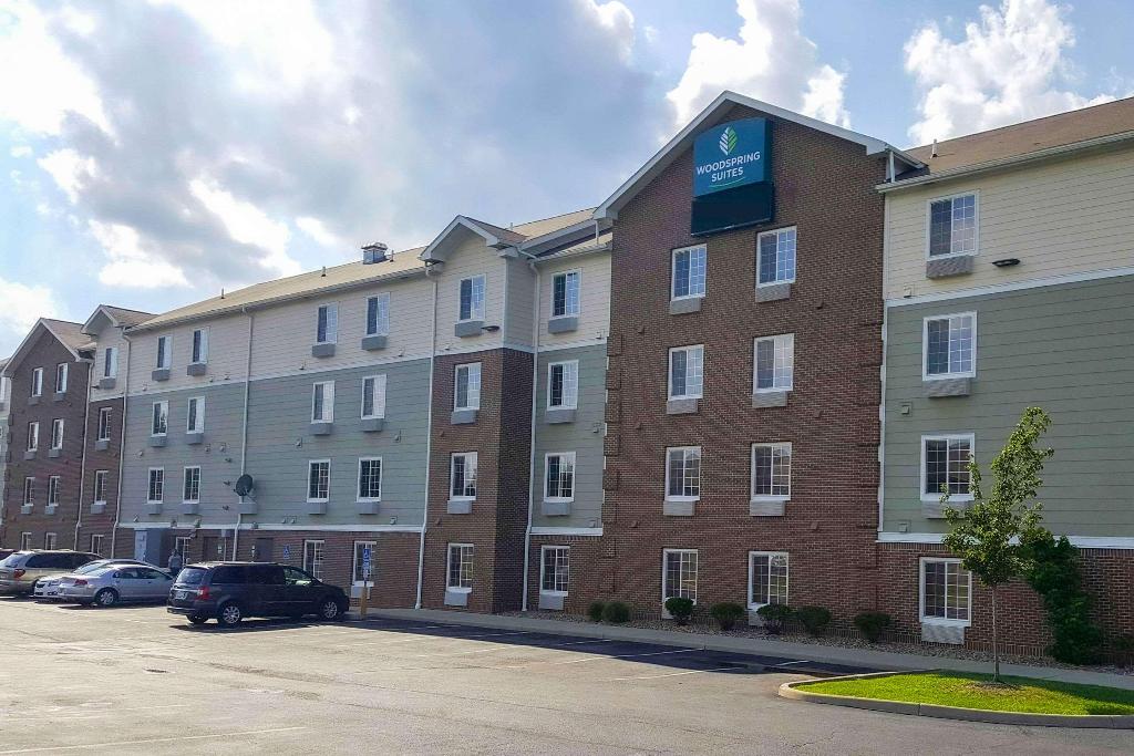  Extended Stay America Select Suites -Akron -South