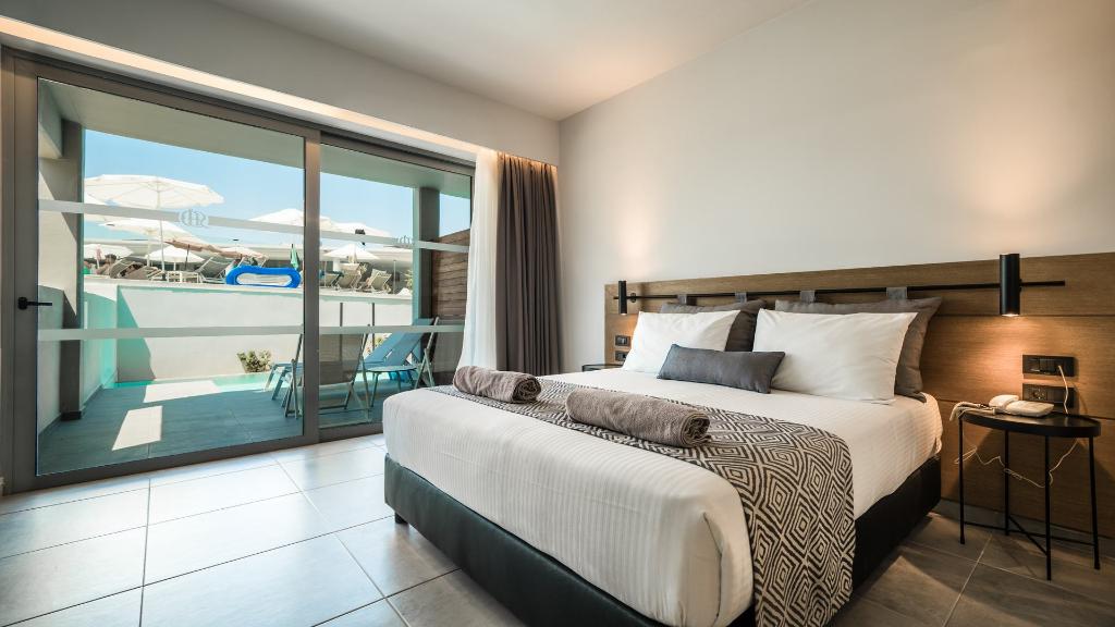 HARMONY CREST RESORT& SPA