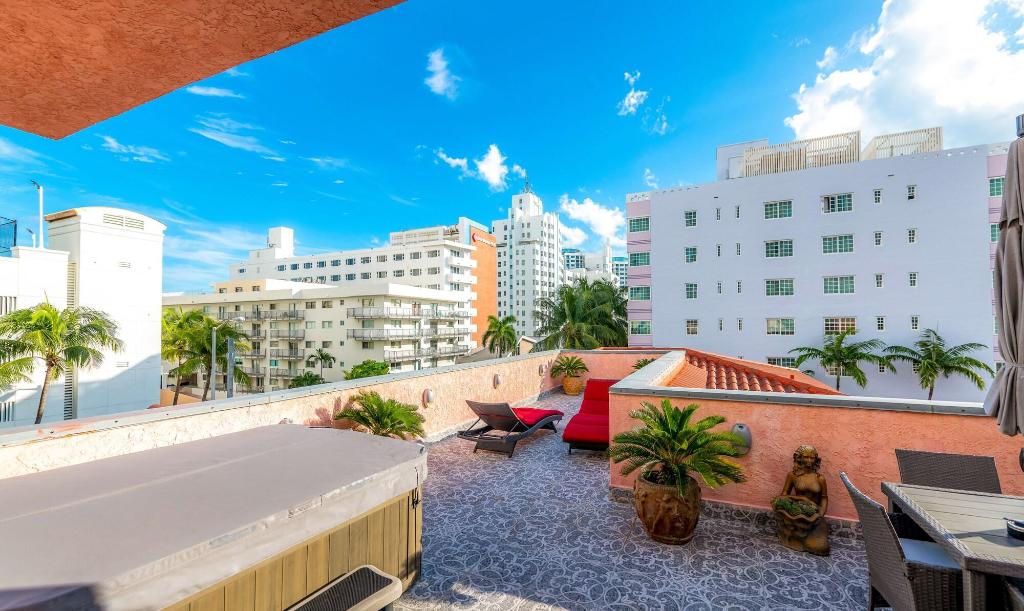 Secret Garden Miami Beach