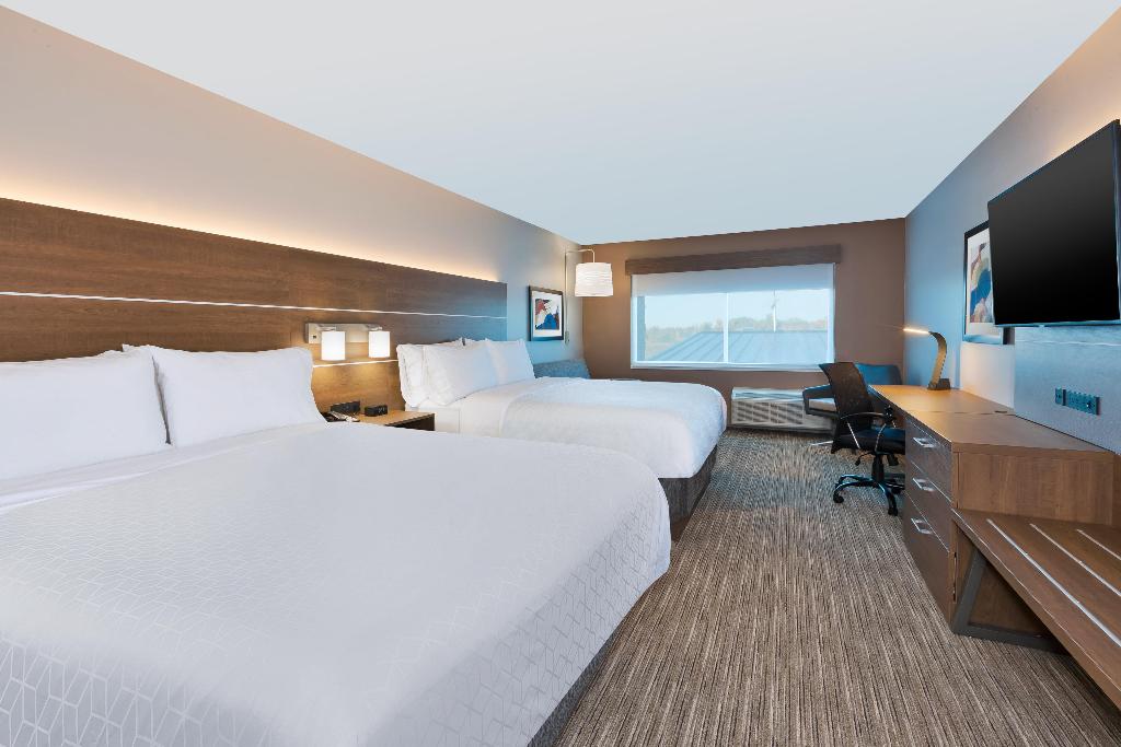 Holiday Inn Express & Suites Cedar Springs – Gra
