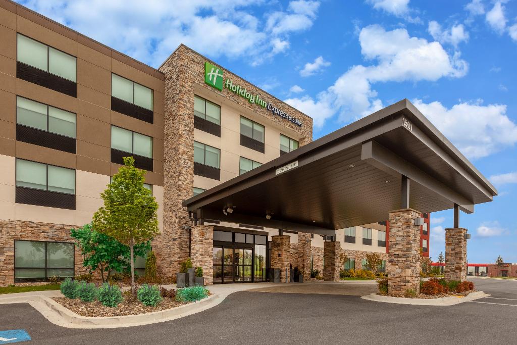 Holiday Inn Express Brunswick Harpers Ferry Area