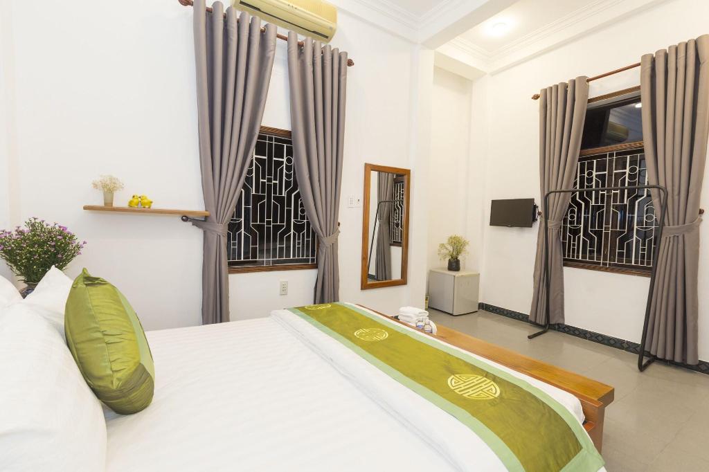 Purple Hue Bnb Central Hub
