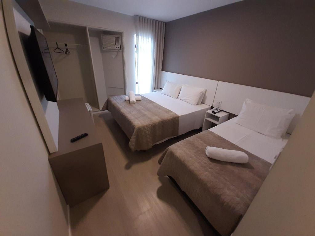 Caravaggio Praia Hotel