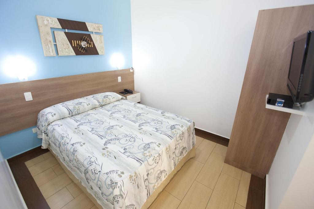 Oly Plaza Hotel