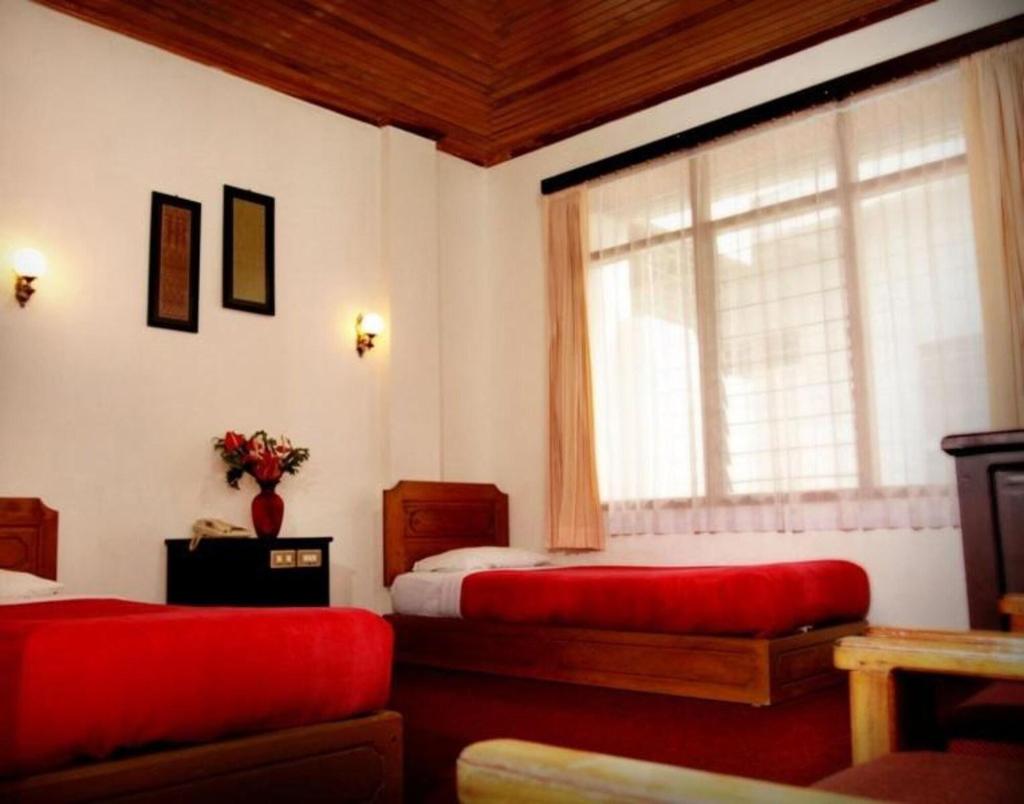Ambun Suri Hotel
