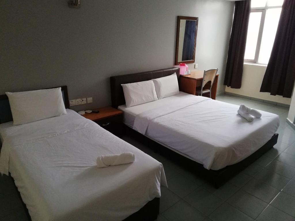 Lee Hotel