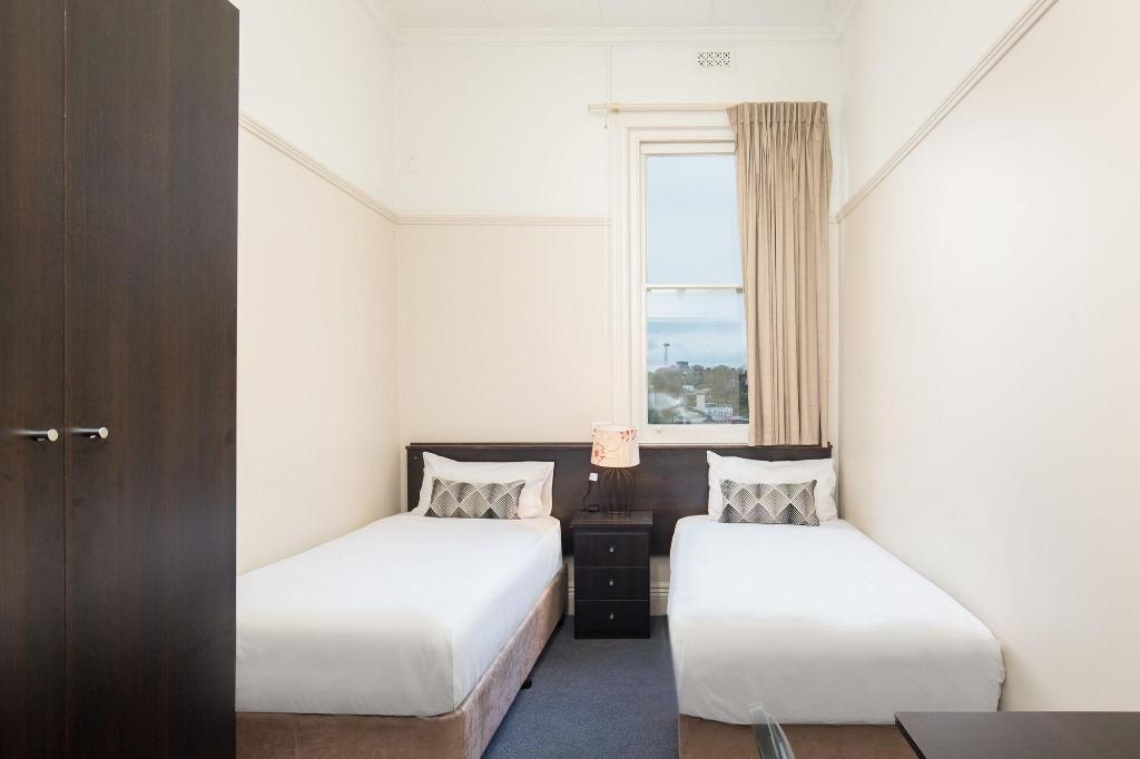 Federal Hotel