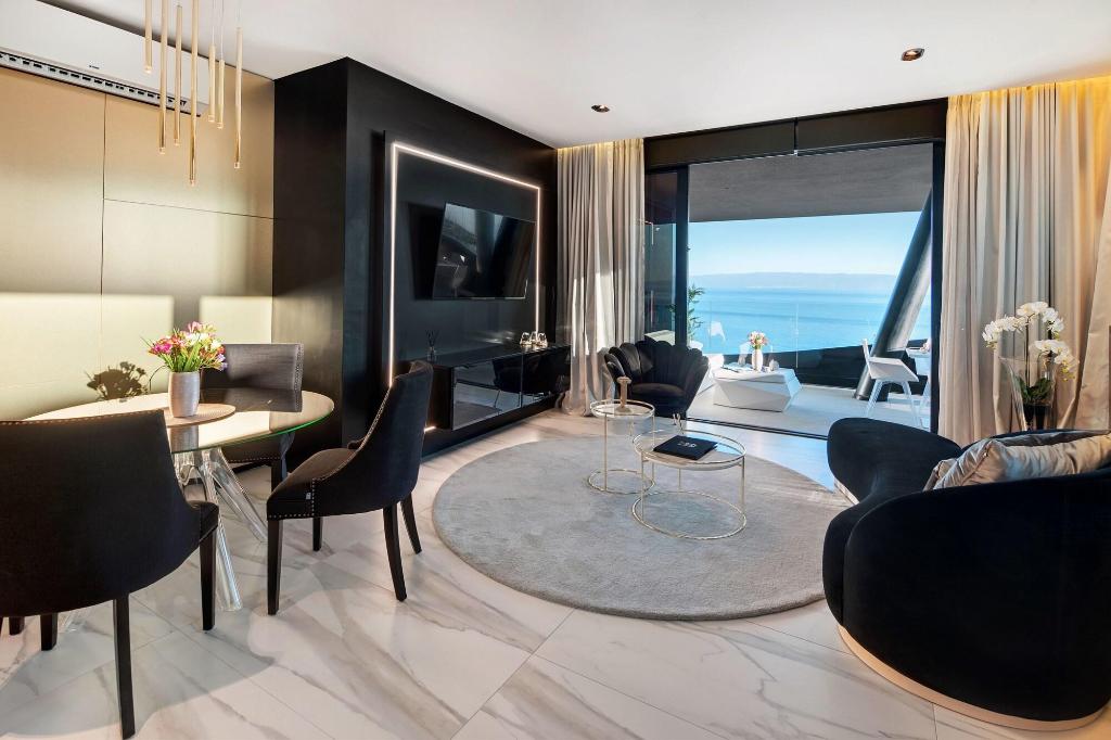 All Suites Hotel Posh