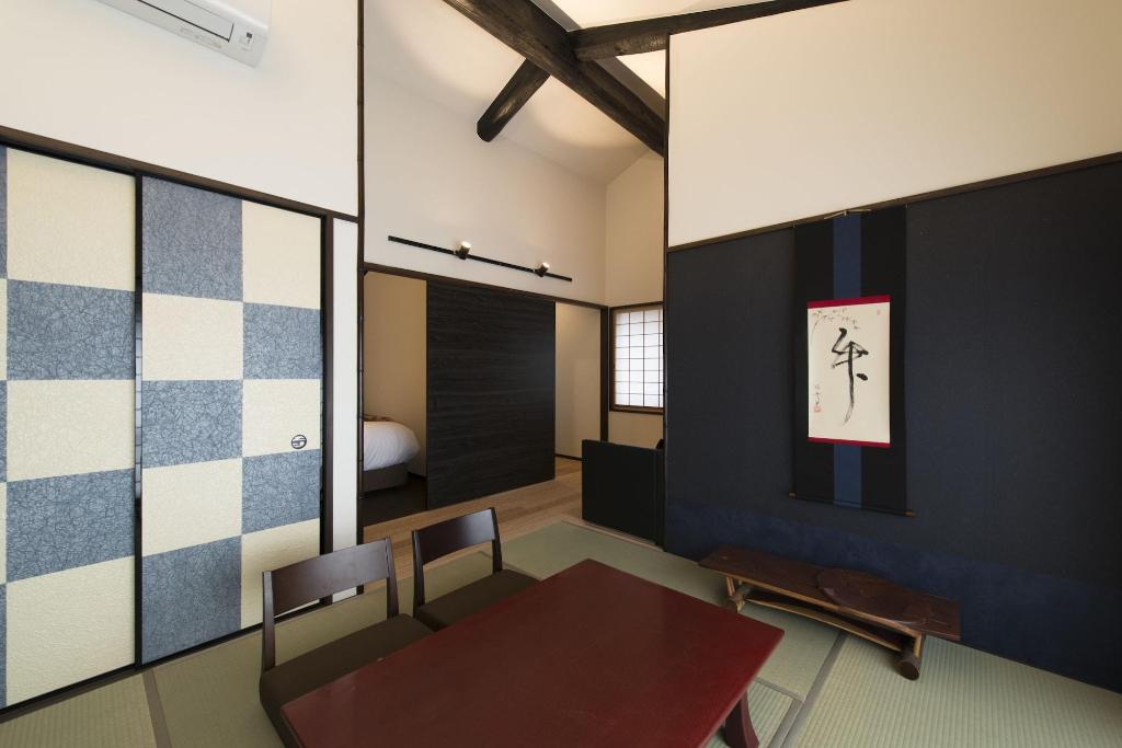 Oku Kamishichiken