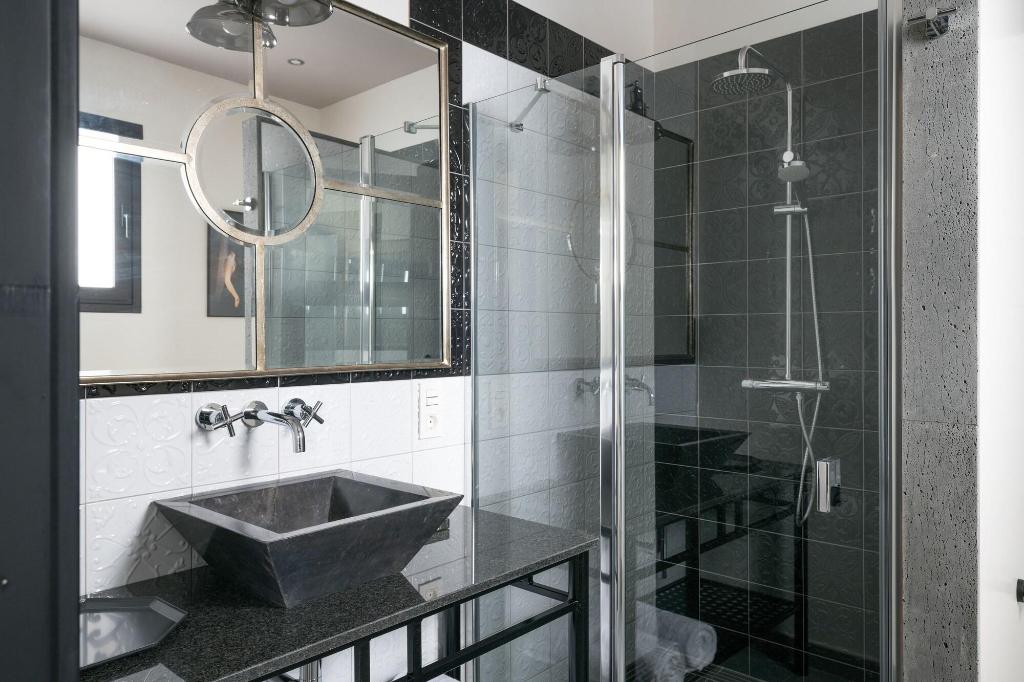 5 Suites