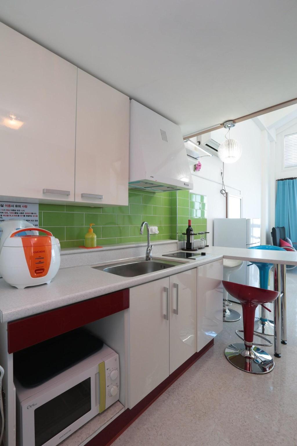 Seaview Pension