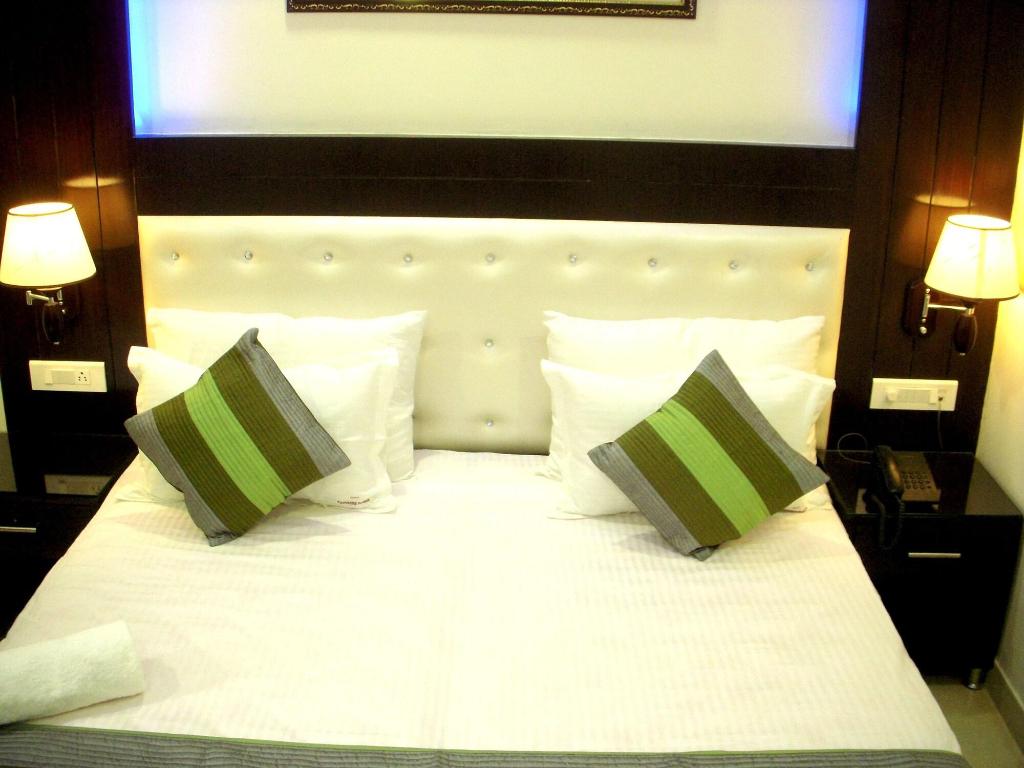 Hotel Tashkent Palace