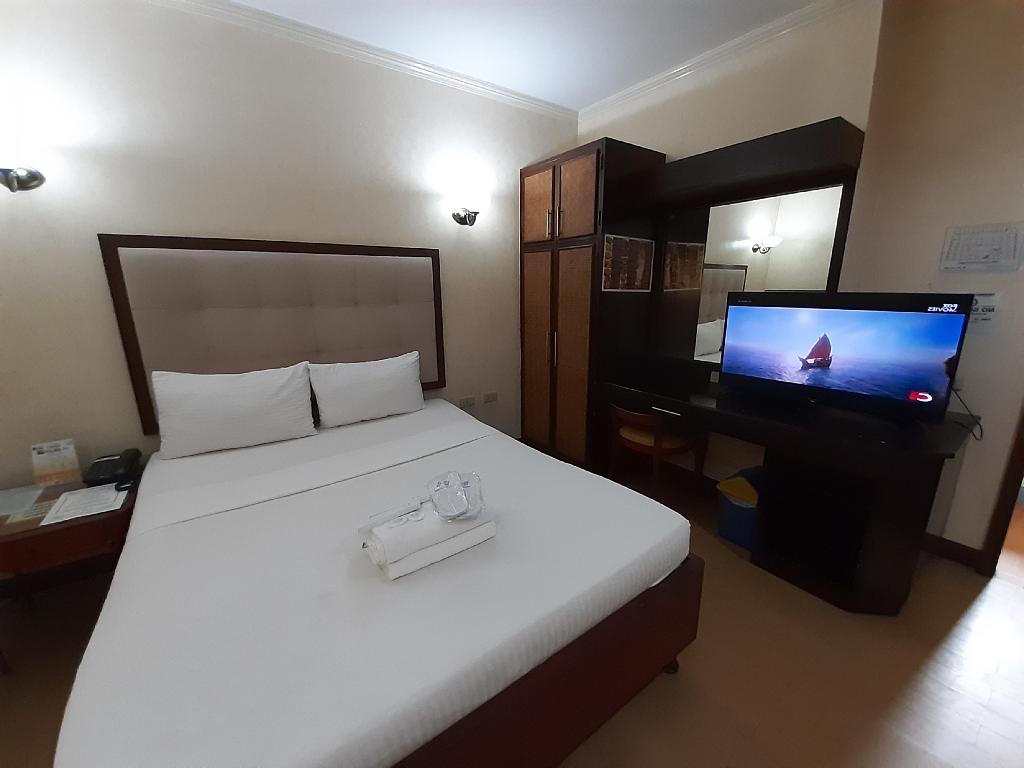 Capital O 740 Bliss Hotel Dau