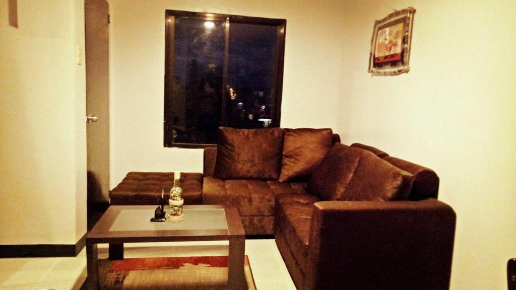 Darvy Suites
