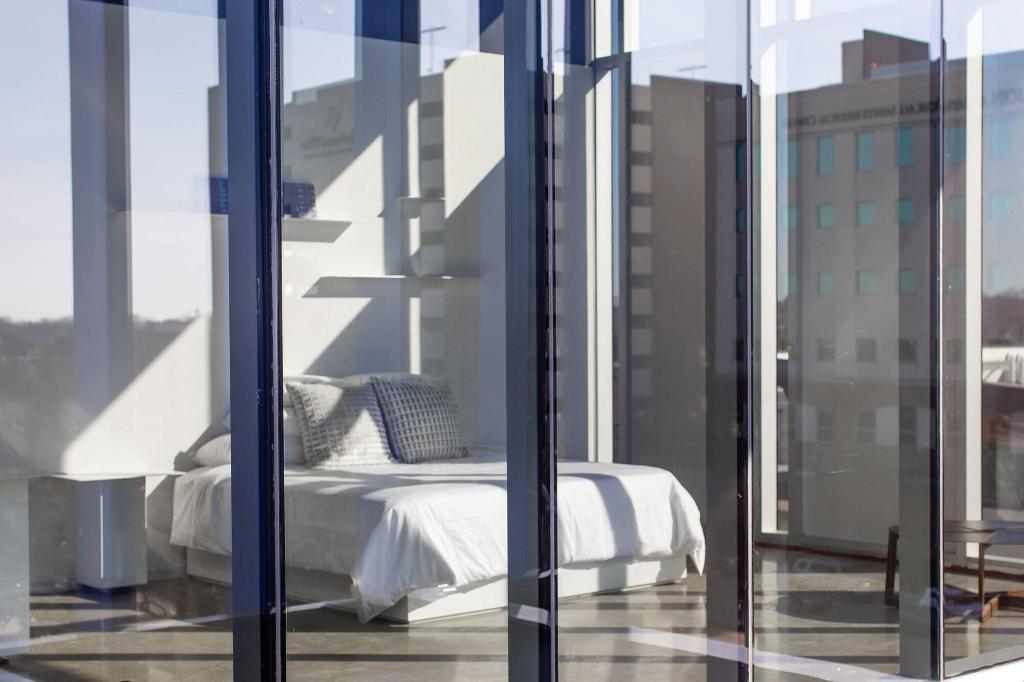 Hotel Revel