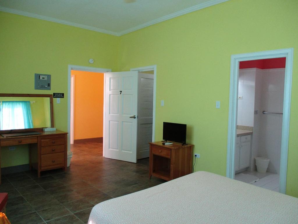 hotel-thumb