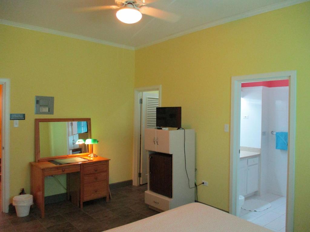 hotel-thumb
