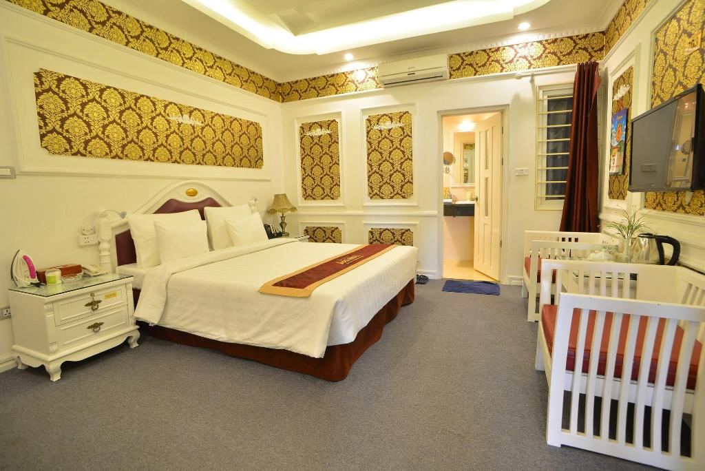 A25 Hotel - Dich Vong Hau