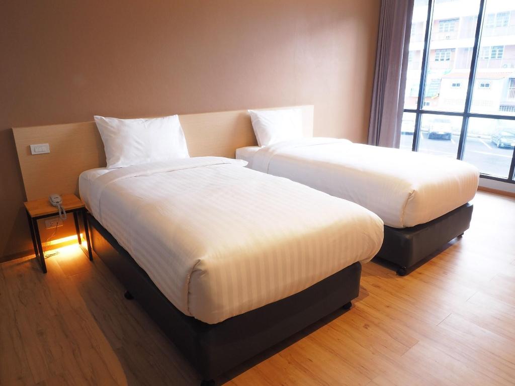Sans Hotel