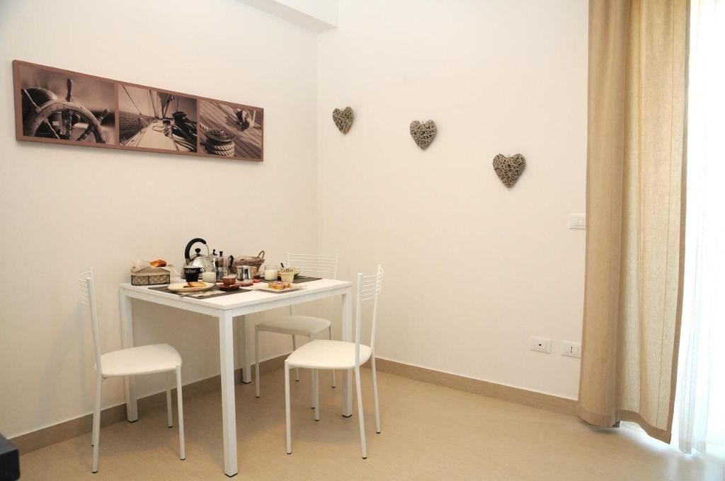 Isa Fiumicino Airport Residence