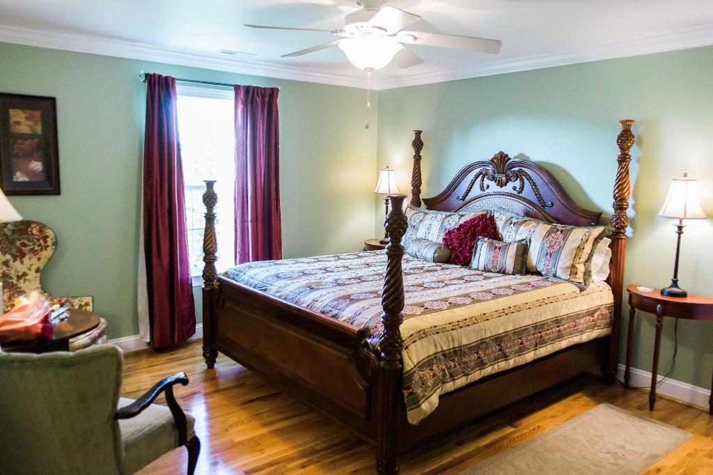 A Mighty Oak B&B