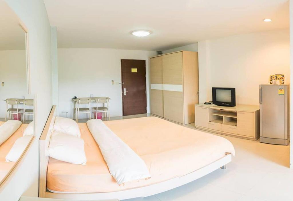 Sansuk Apartment