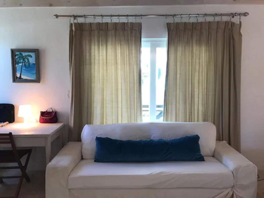 hotel-thumb