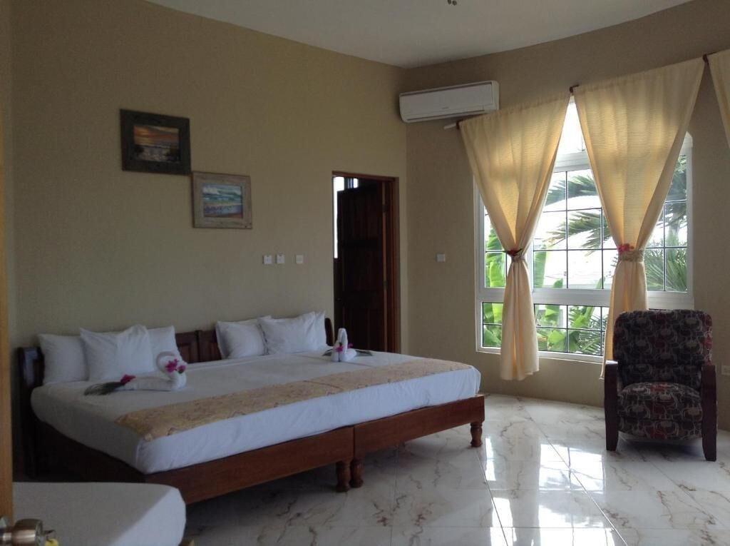 hotel-thumb