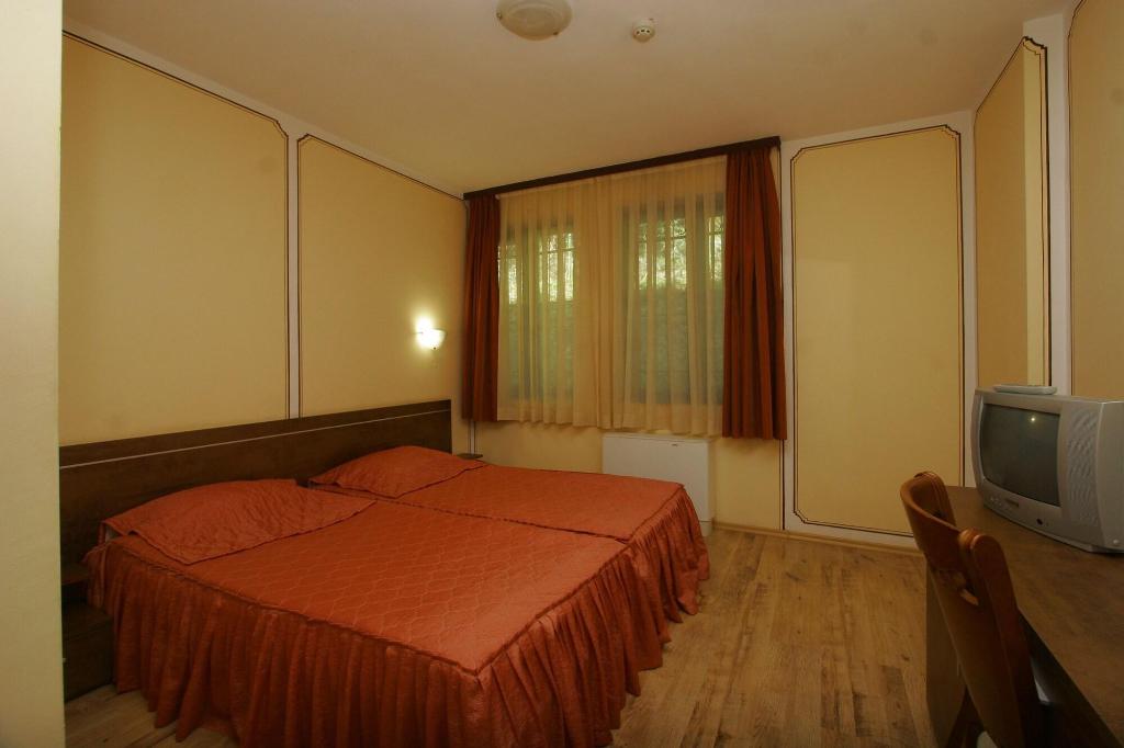 Alafrangite Hotel