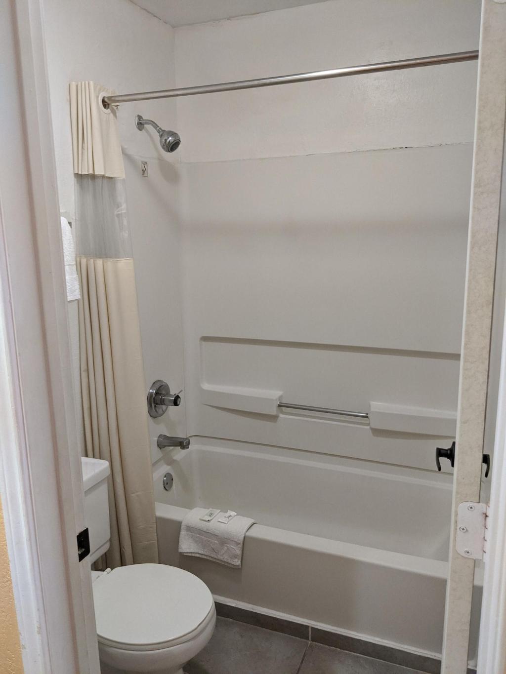 Key West Inn - Clanton