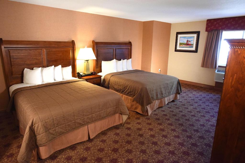 Hamilton Inn Select Beachfront