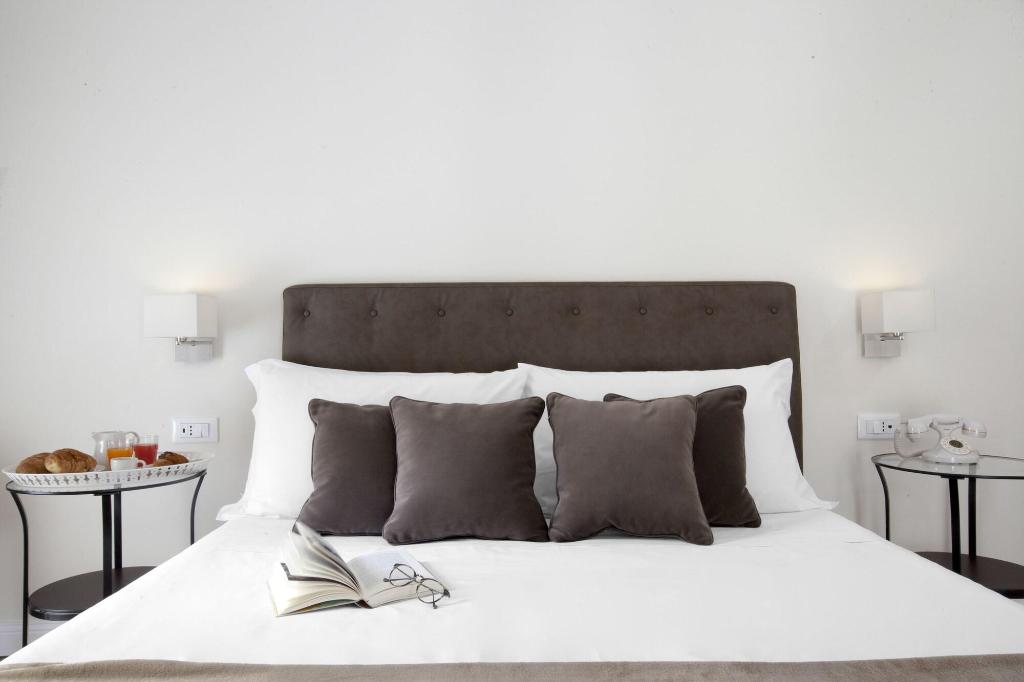 La Fontanina Suites