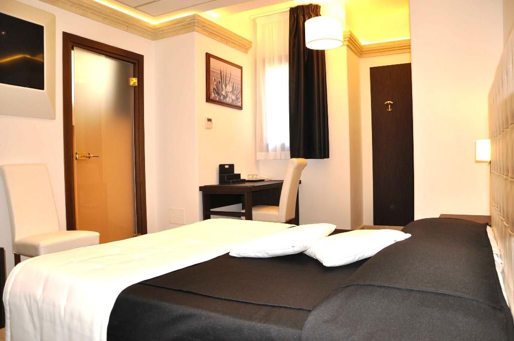 BHB Hotel