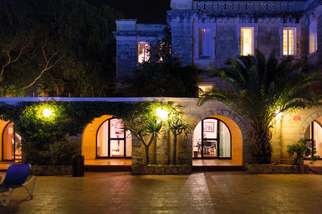 Sprachcaffe International Aparthotel Pembroke — property photo 1