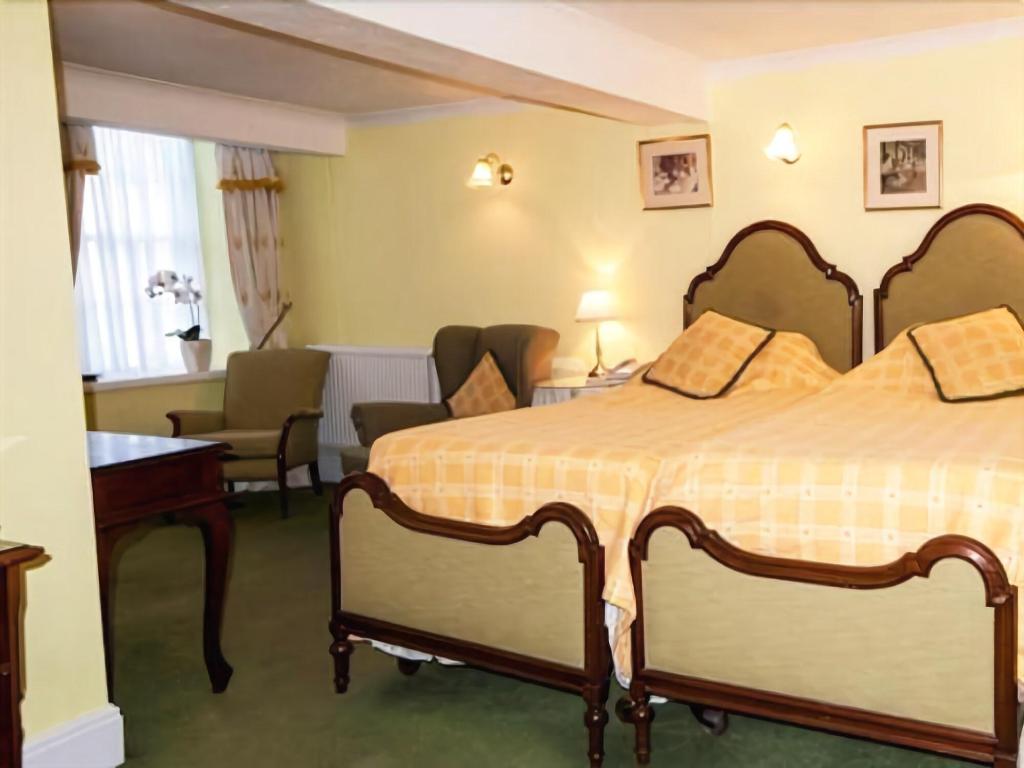 Bishopsgate House Hotel