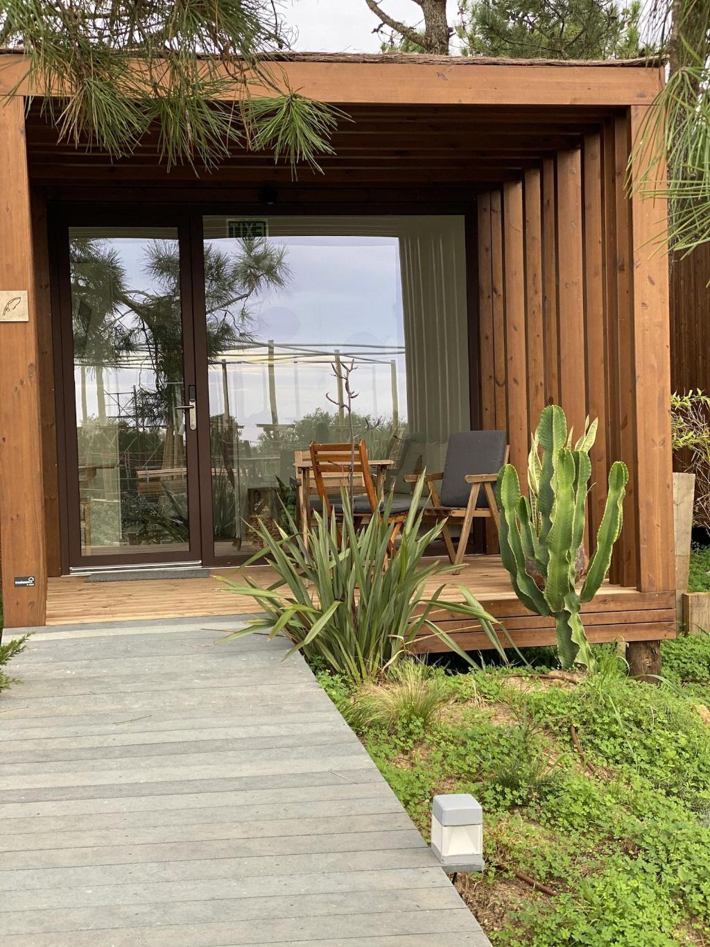 Azen Cool House