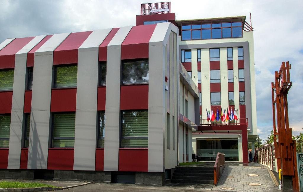 Salis Hotel And Medical Spa