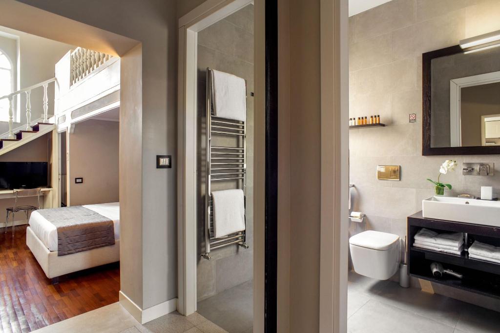 Les Fleurs Luxury House