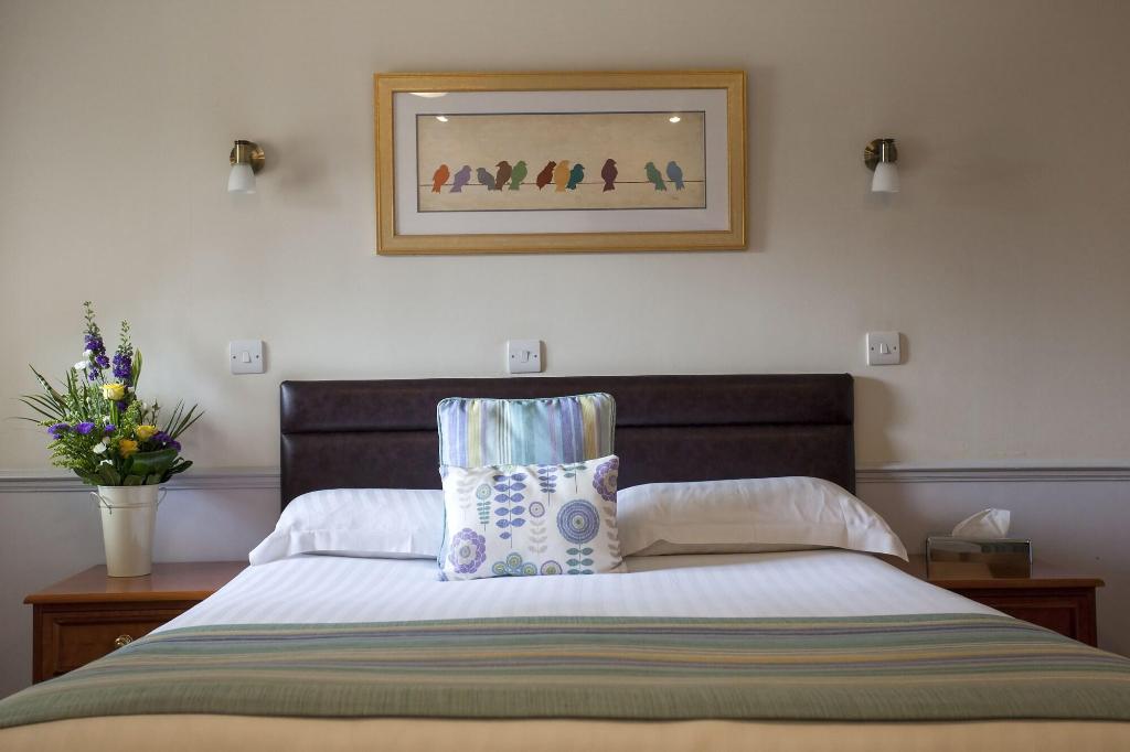 The Poplars Hotel