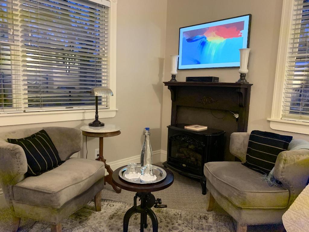 Mccall House Boutique Inn