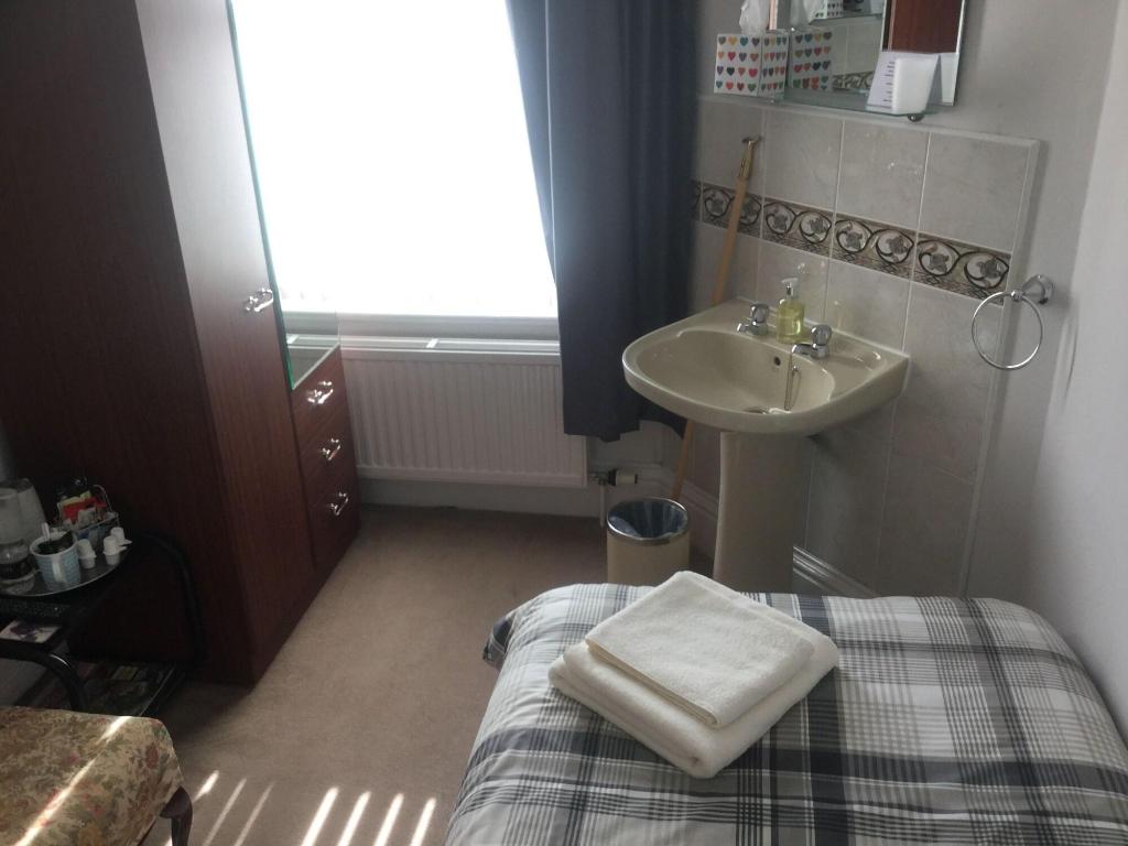 Glenora Guest House
