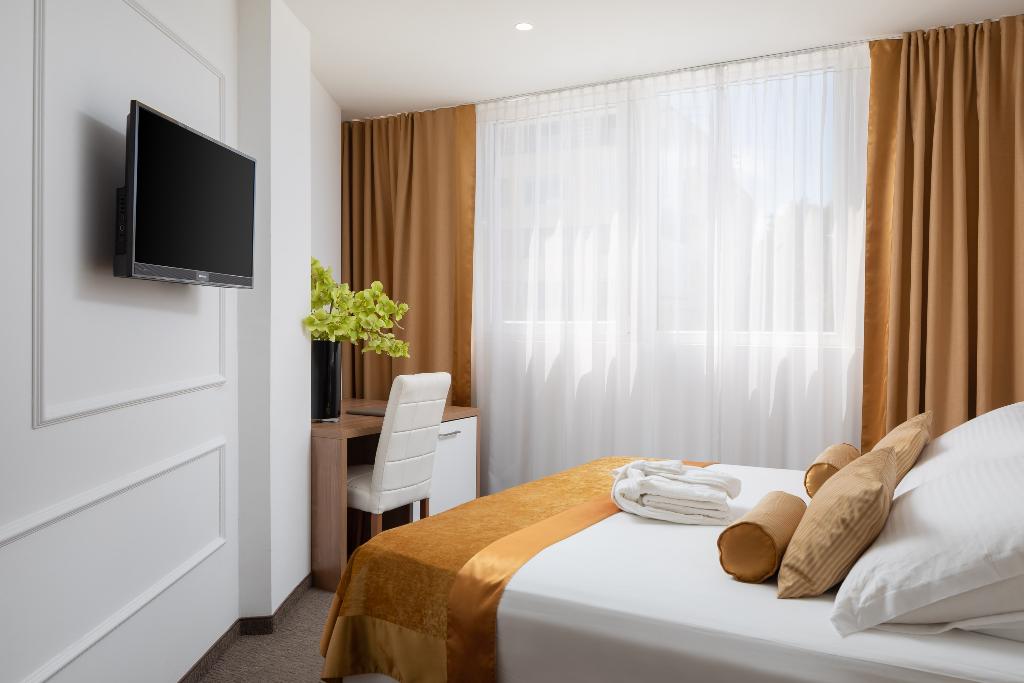 Hotel Corner