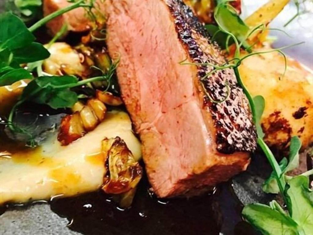 The Dovecote Inn - Restaurant
