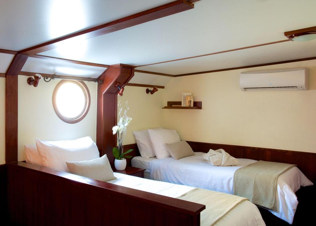 Bateau Hôtel Le Chardonnay